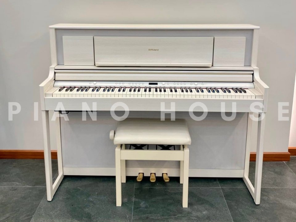 ROLAND LX-706 GPSR - Ảnh thực tế 3